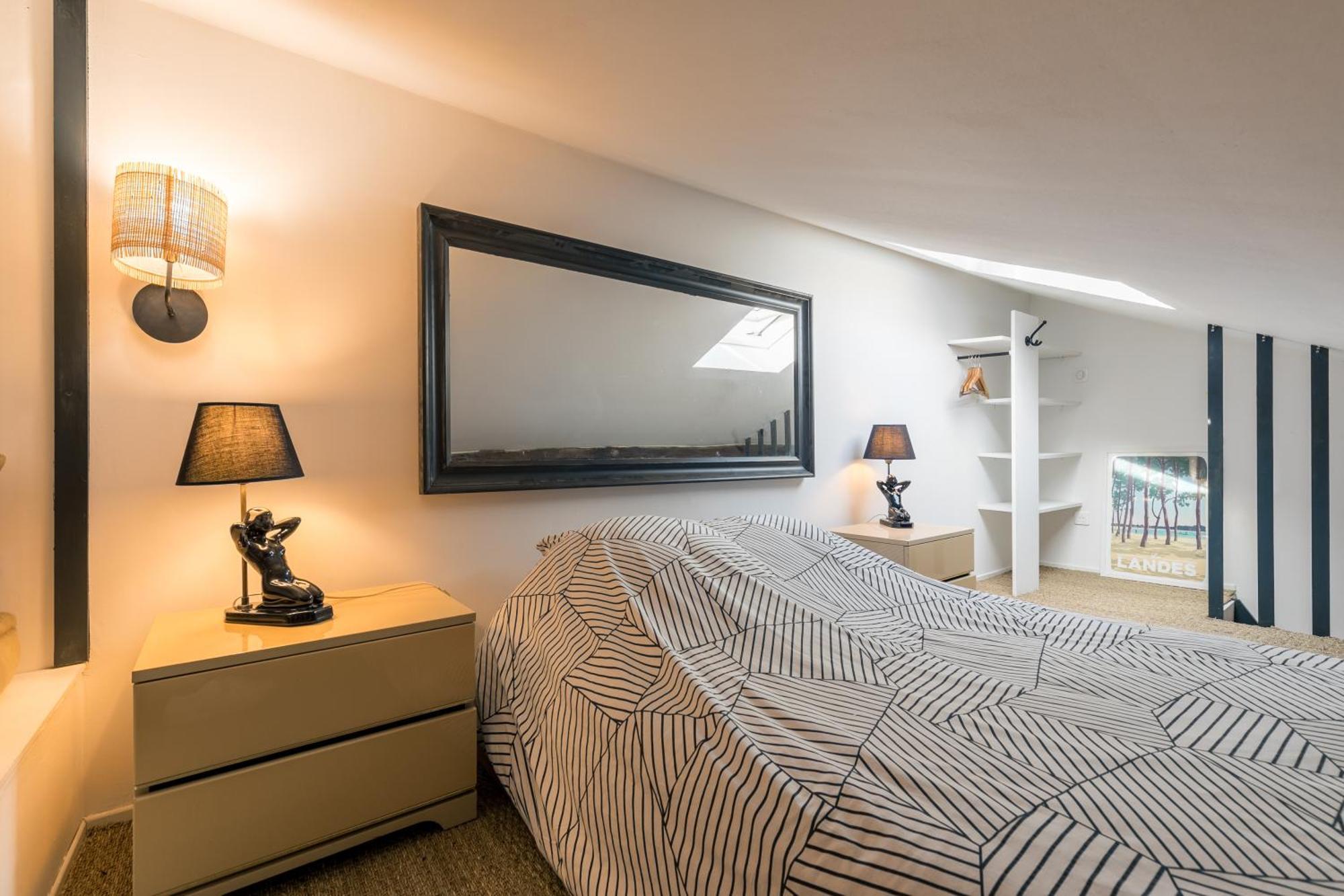 Les Deux Clefs Acte 2 Apartment